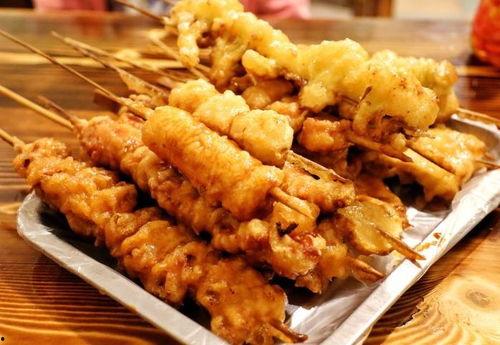 娱乐吃瓜酱炸串视频